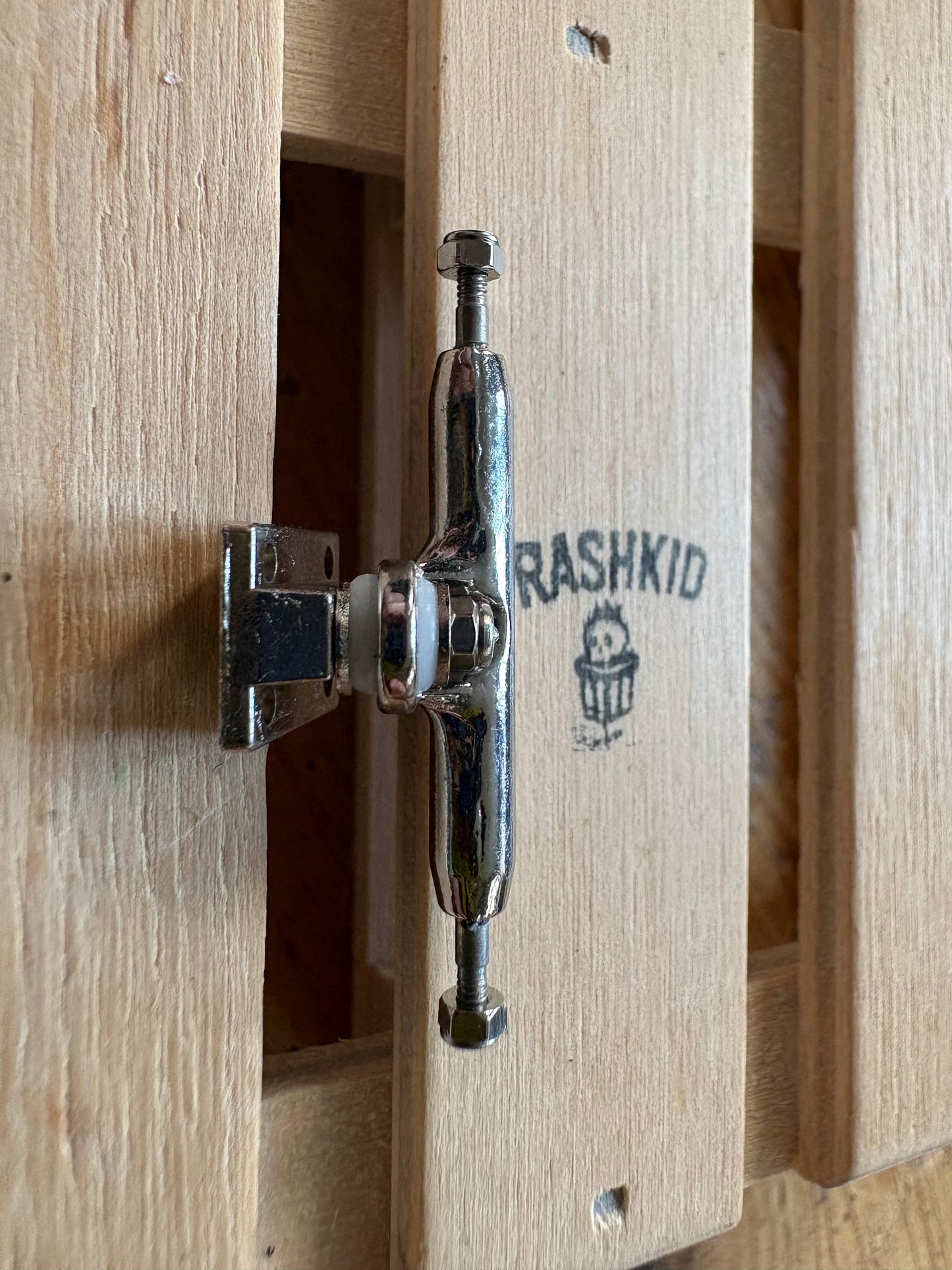 TRASHKID Classic Fingerboard Trucks
